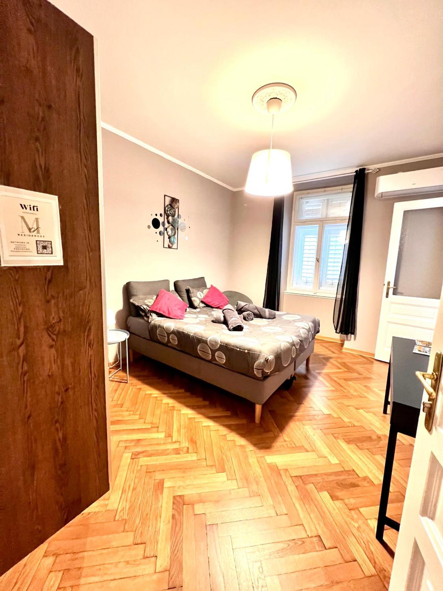 Residence Montanelli Trieste Eksteriør billede